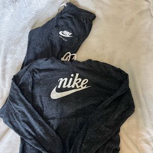 Nike matching jogger set